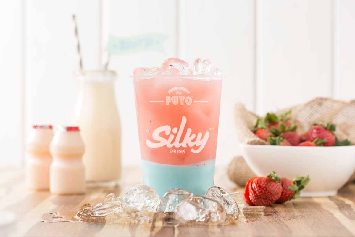 Selain silky dessert, Puyo juga menghadirkan silky drink